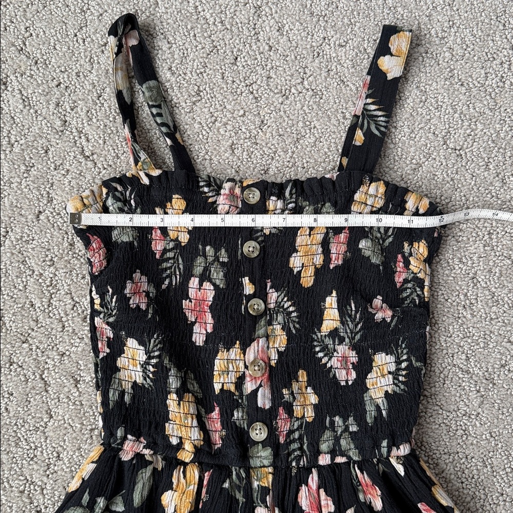 Hollister Black Floral Romper Smocked Bodice Summer One-Piece Junior Size XS - Picture 2 of 12